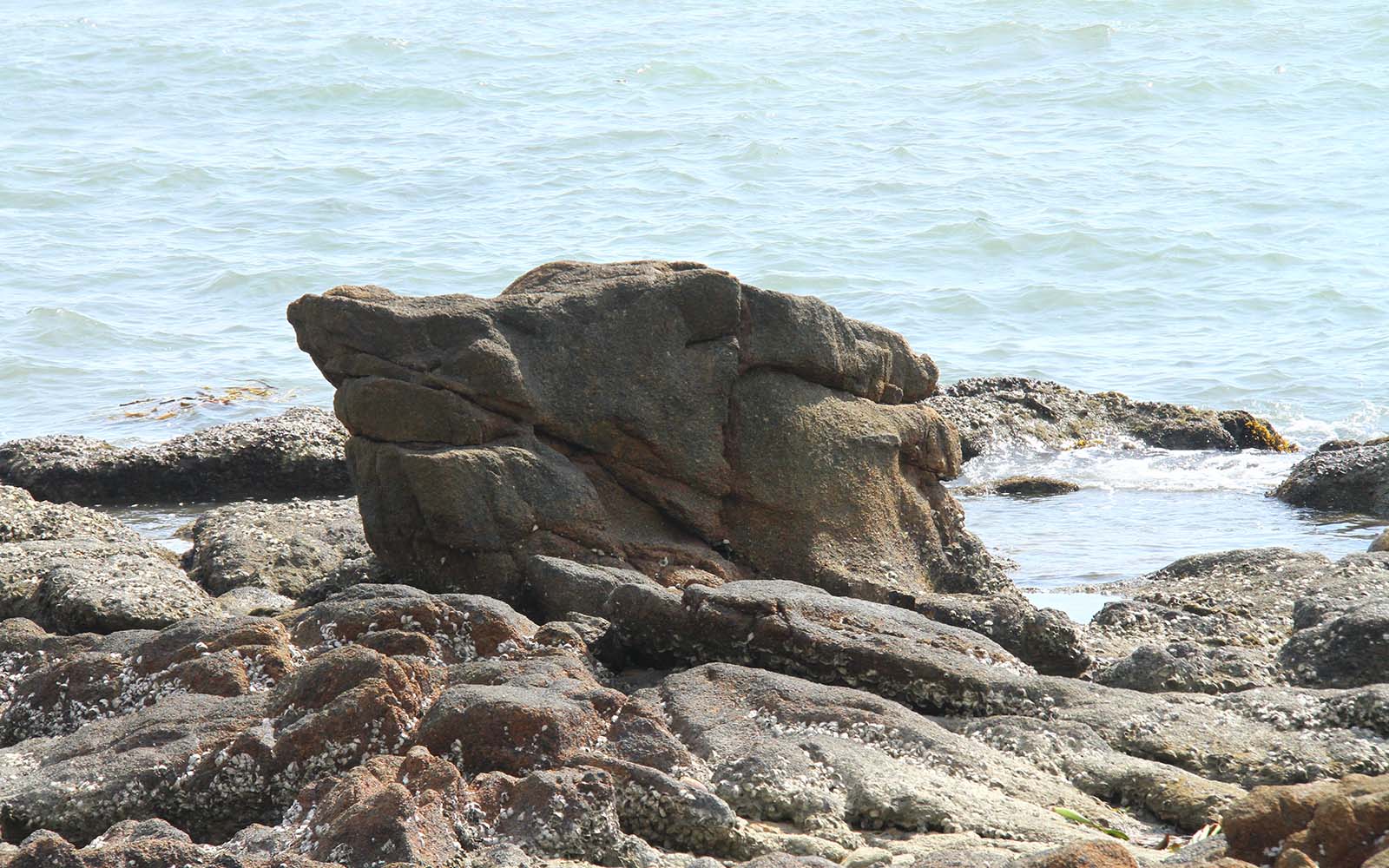 Sanya DaXiaoDongtian Park
